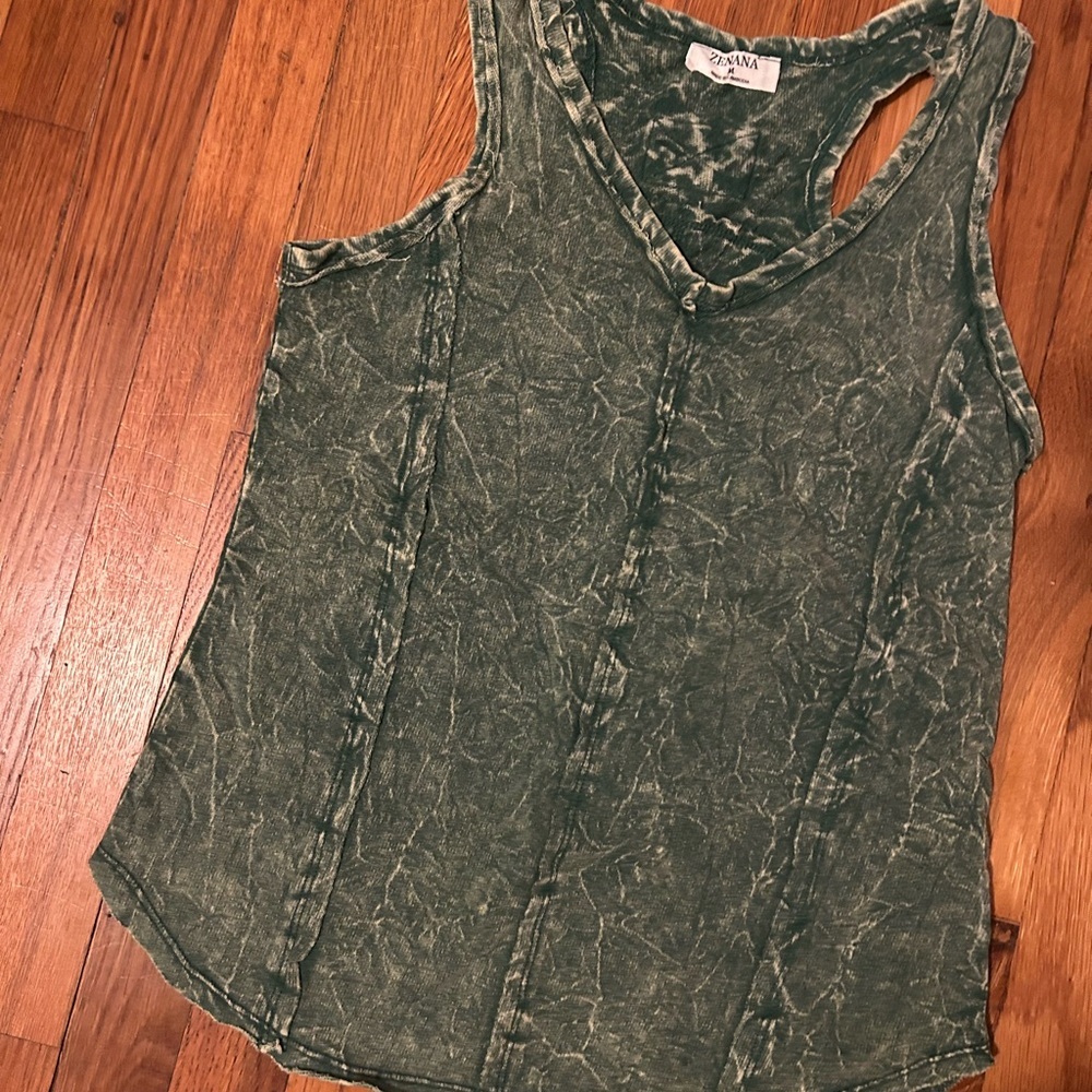Zenana Outfitters Green Cut Out Tank Top